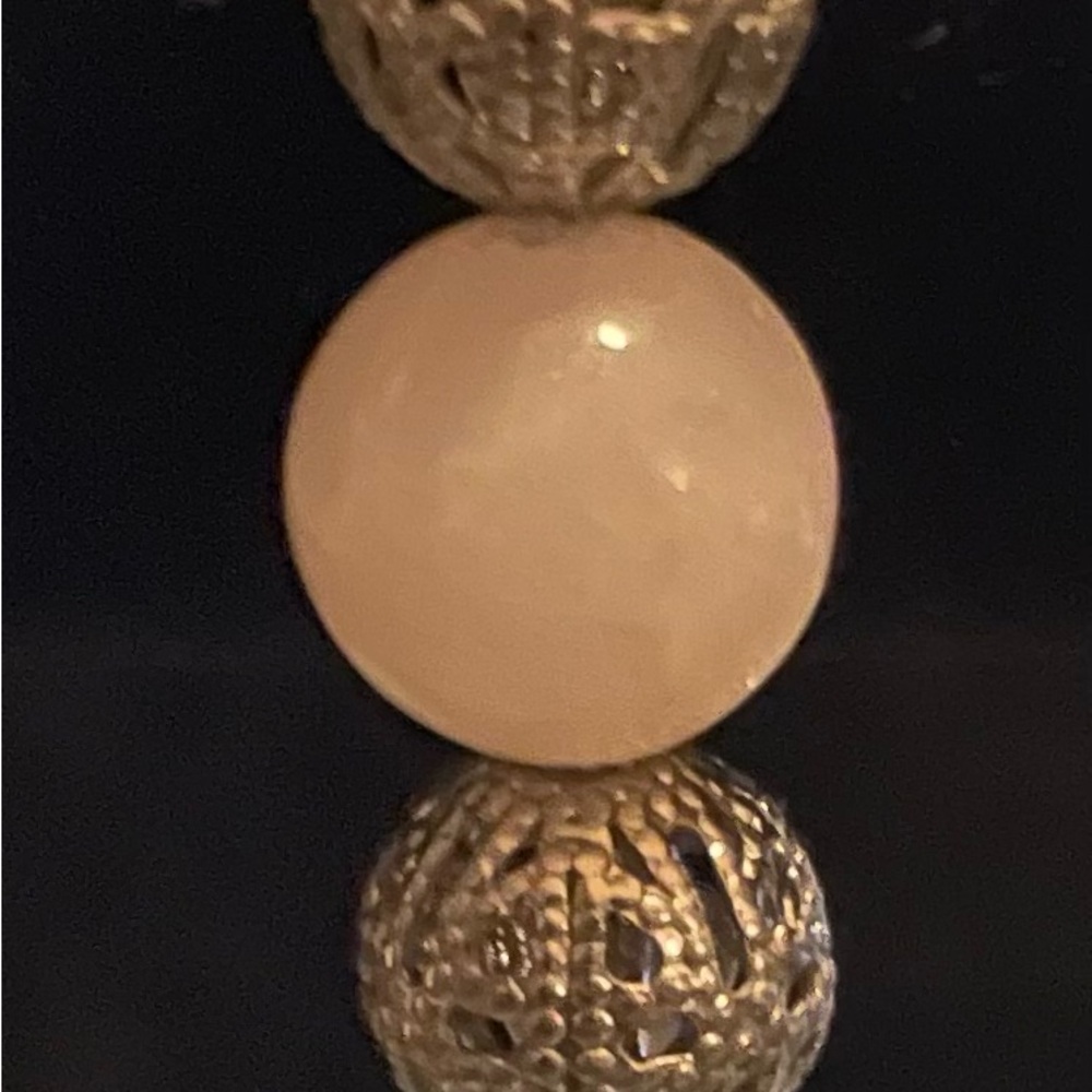 Elegant Silver and Cream Beaded Necklace